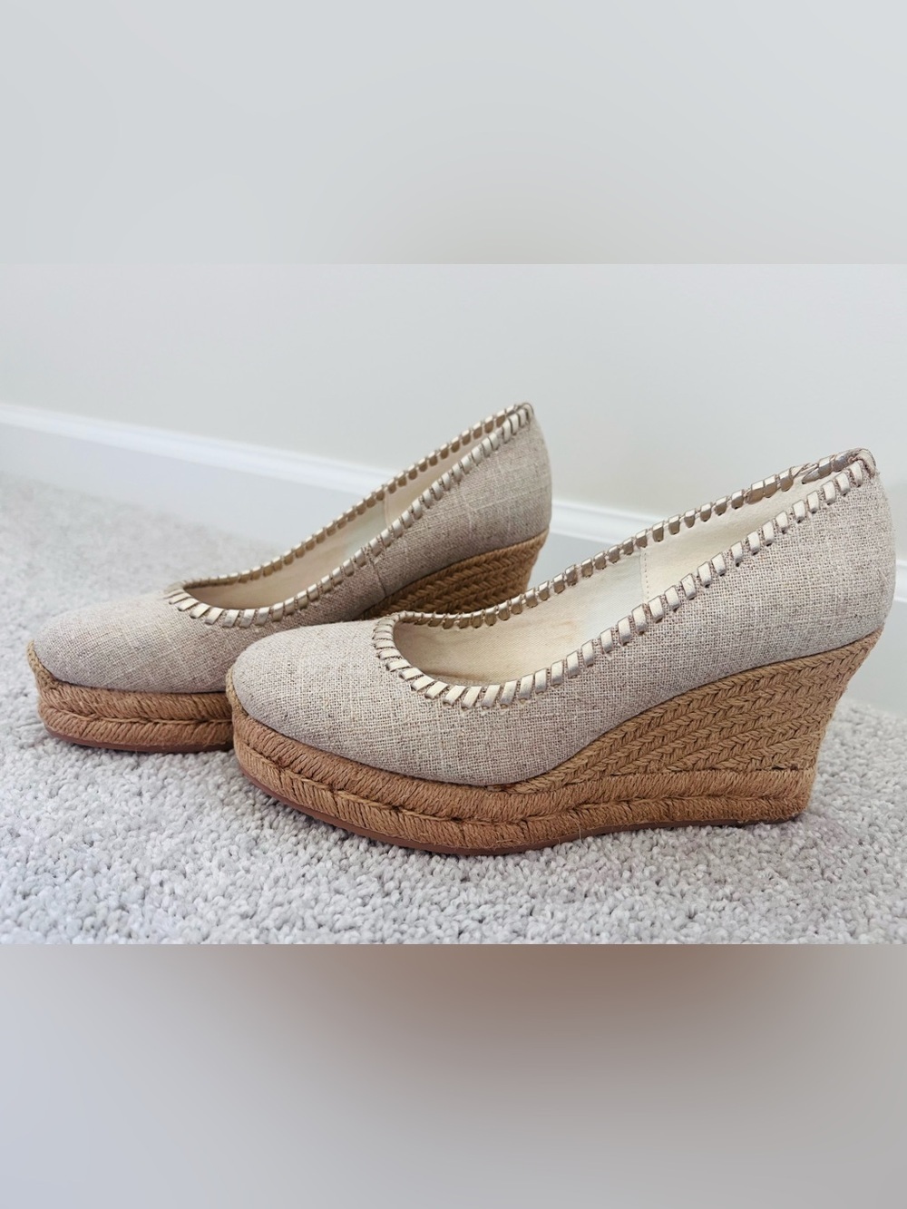 Jack Rogers Palmer toe closed Neutral Linen Espadrille Wedge Pumps - Women's 6.5